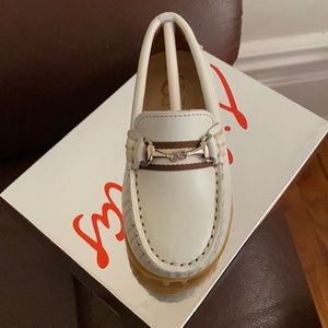 White/cinnamon papanatas size 24 shoe NWT